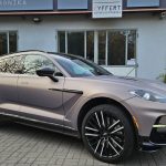 Aston Martin DBX – konwersja z USA na Europę