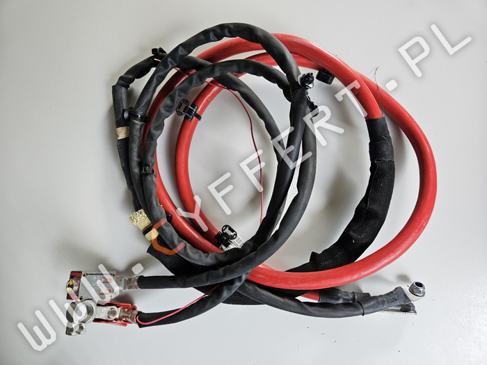 N000000007300 A2175401800 klema bezpiecznik pirotechniczny Mercedes C217 S Klasa Coupe