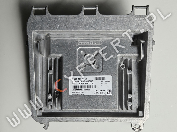 SIM266 naprawa komputera silnika Mercedes – brak komunikacji – A2661530291, A2661536279, A2661534179